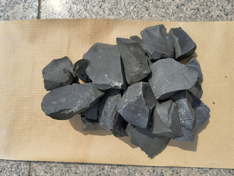 預熔（róng）精煉渣